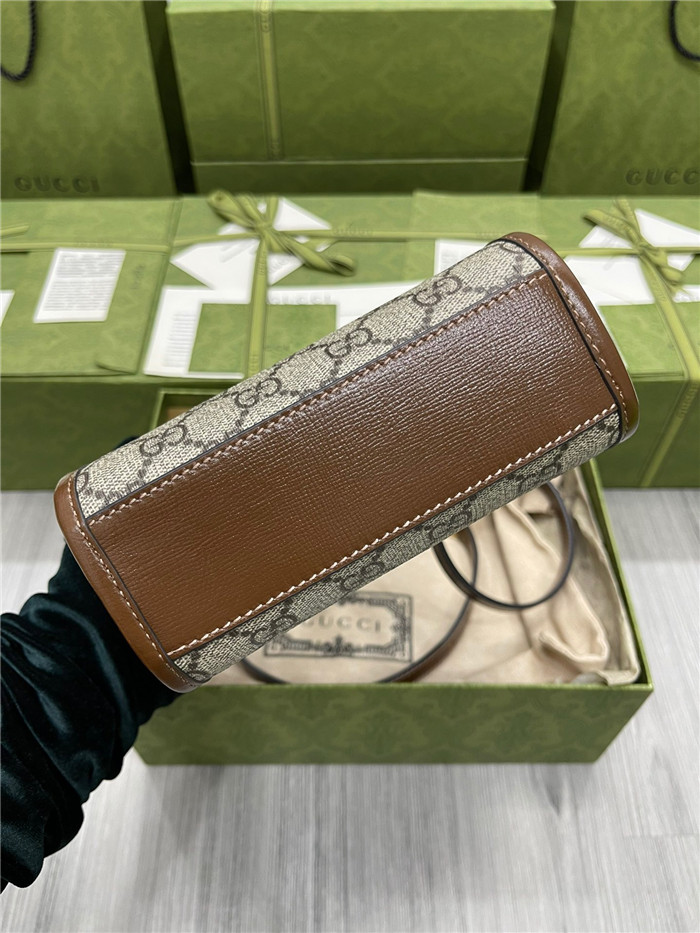  GUCCI 구찌 인터로킹 G 미니 토트백 671623