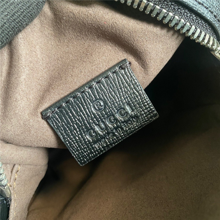 GUCCI  구찌 미니백 인터로킹 ‎672952