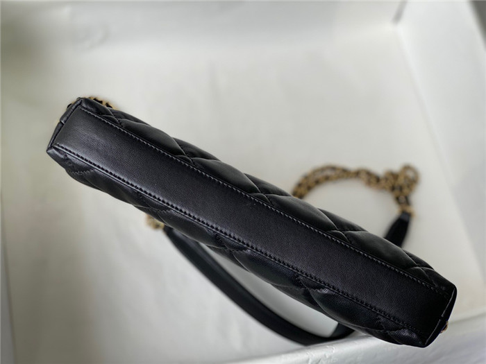 CHANEL 샤넬 램스킨 퀼팅 체인 호보백 AS2666