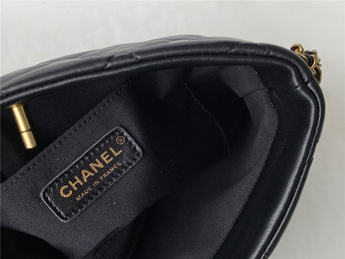 CHANEL 샤넬 램스킨 퀼팅 체인 호보백 AS2666