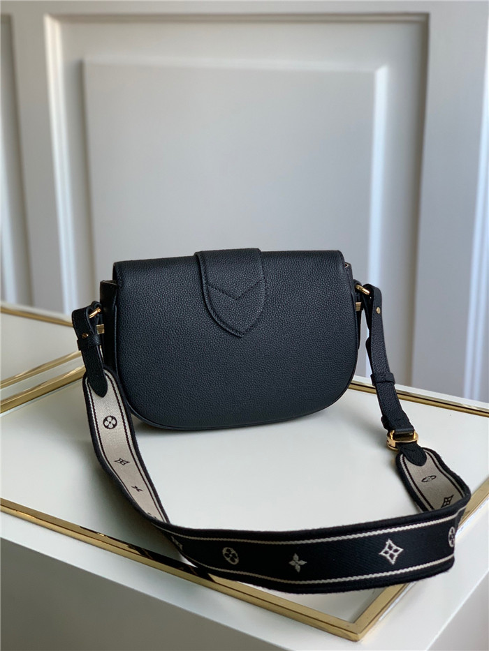  LOUIS VUITTON   루이비통 퐁 뇌프 소프트 MM M58967