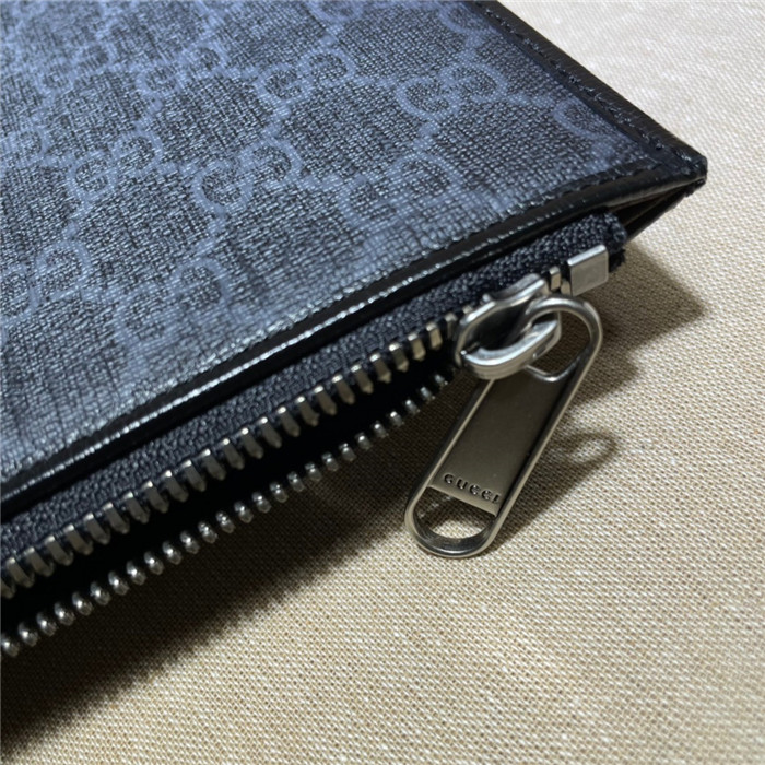 GUCCi 구찌 인터로킹 클러치 672953