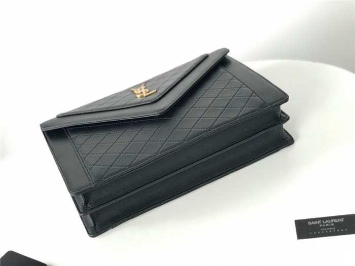 Saint Laurent  생로랑 가비 사첼 퀄팅 숄더백 Y668863