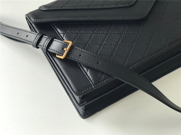 Saint Laurent  생로랑 가비 사첼 퀄팅 숄더백 Y668863