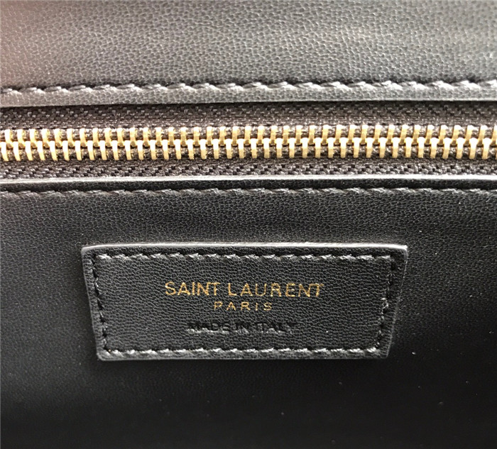 Saint Laurent  생로랑 가비 사첼 퀄팅 숄더백 Y668863