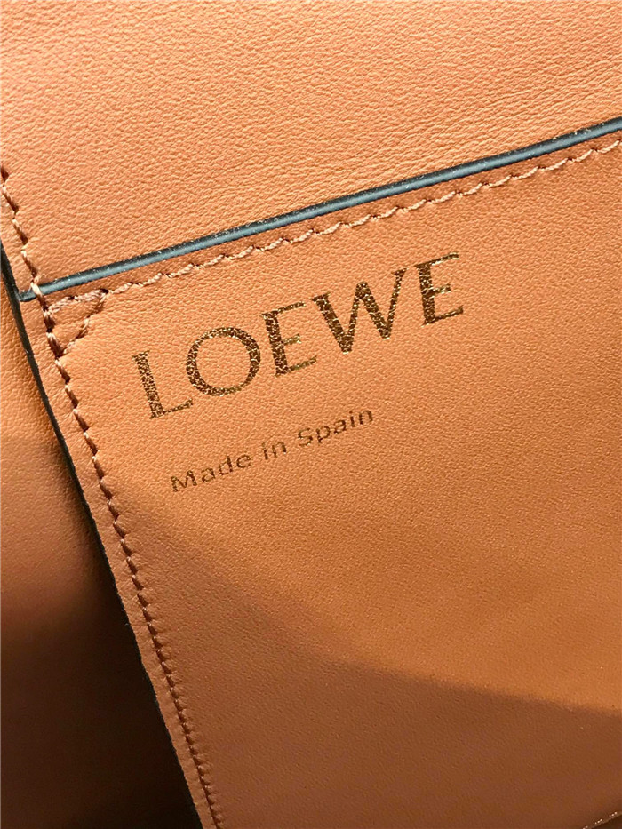 Loewe  로에베 아나그램 토트백 L36210