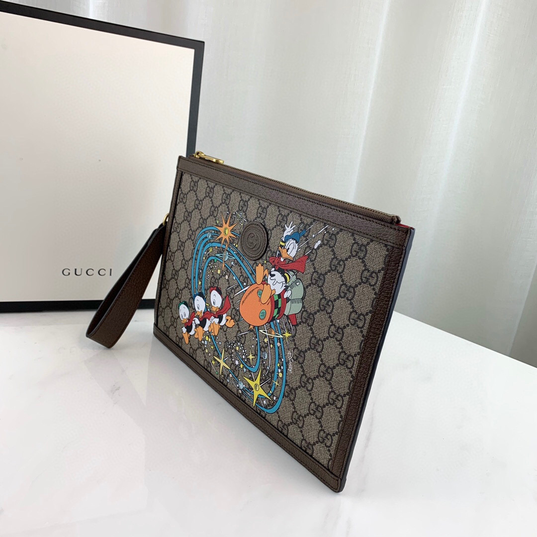 Gucci 구찌 도널드덕 클러치