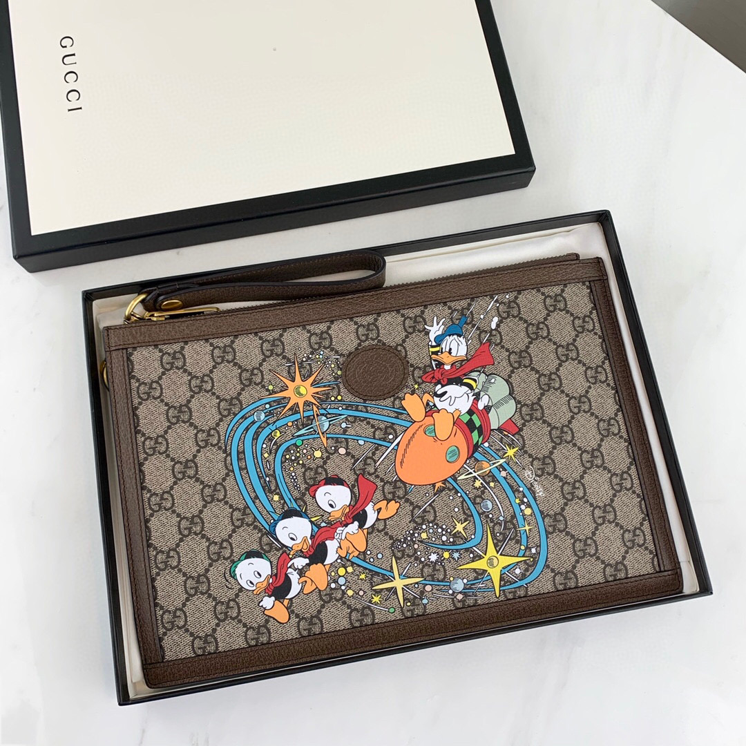 Gucci 구찌 도널드덕 클러치
