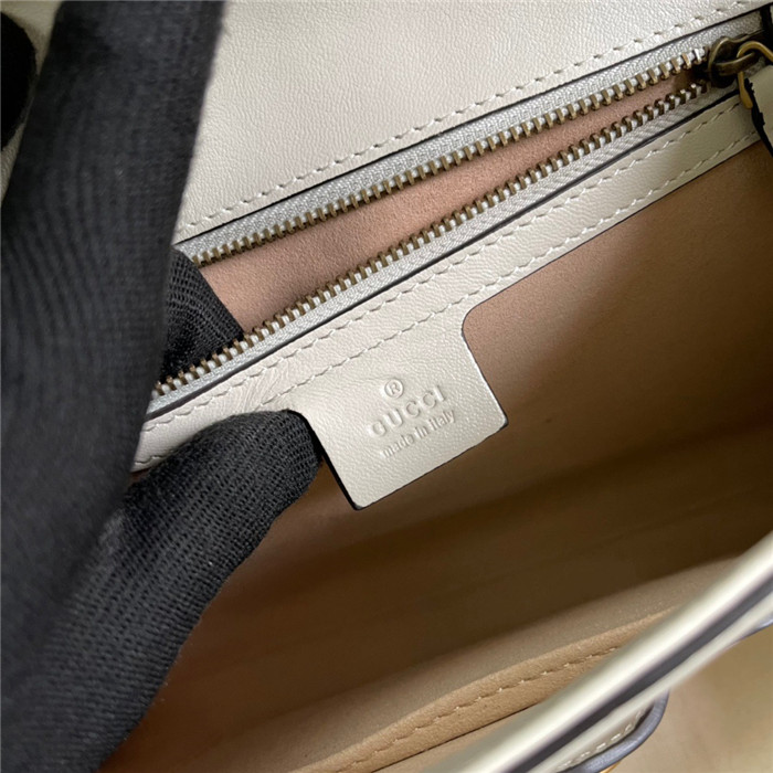 GUCCI  구찌 더블 G 디테일 플랩 클러치백 648935