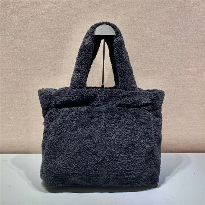 PRADA   프라다 로고 자수 쇼퍼백 1BG130