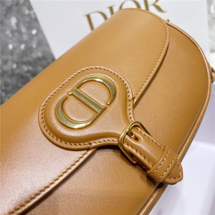  Dior 디올 이스트웨스트 바비백 M9327
