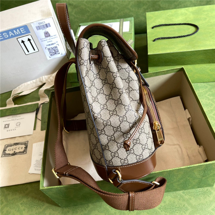 GUCCI   구찌 인터로킹 G 백팩 674147