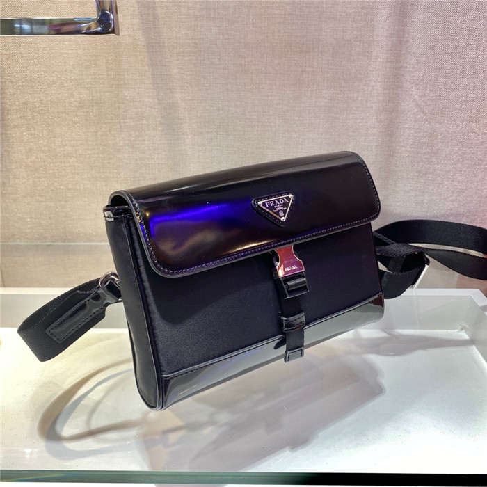 PRADA   프라다 리나일론 가죽 숄더백 2VD044