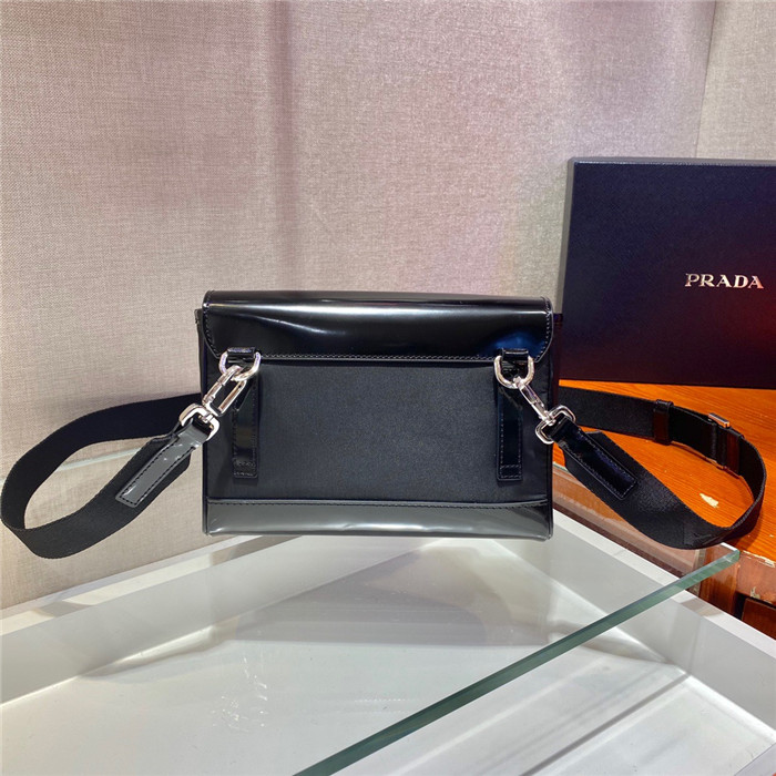 PRADA   프라다 리나일론 가죽 숄더백 2VD044