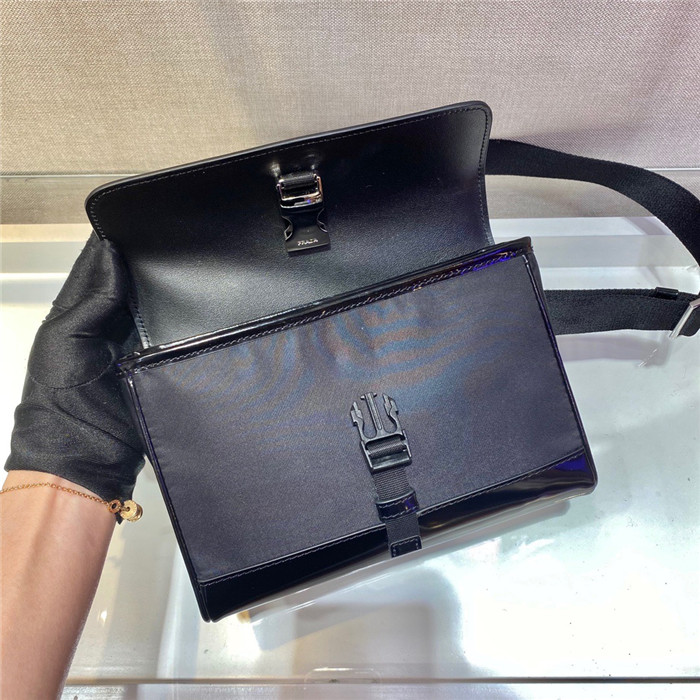 PRADA   프라다 리나일론 가죽 숄더백 2VD044