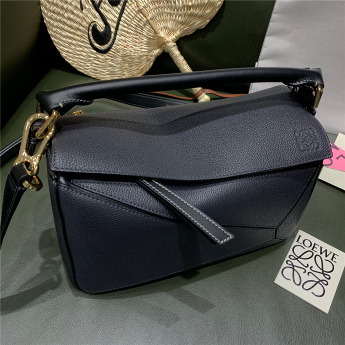 LOEWE   로에베 퍼즐백 L108002