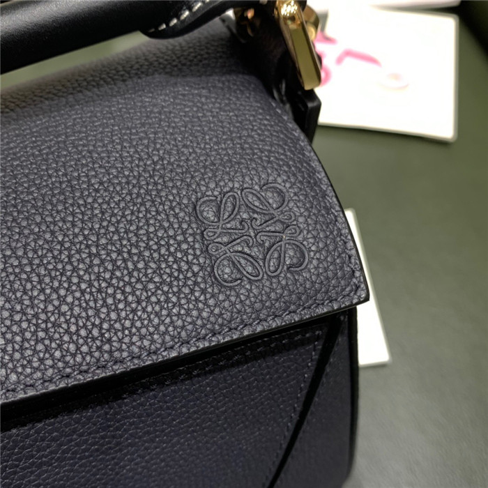 LOEWE   로에베 퍼즐백 L108002