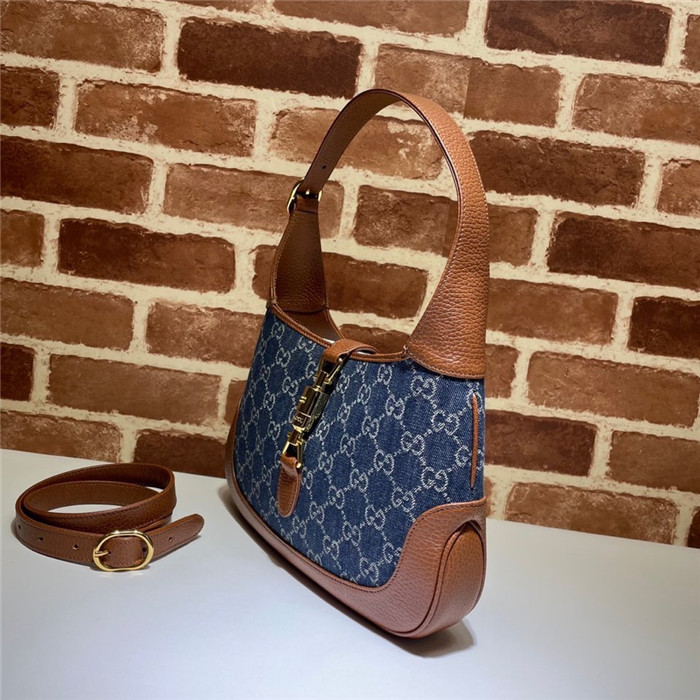 GUCCI   구찌 GG 수프림 숄더백 636706