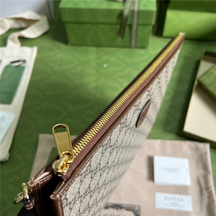 GUCCI 구찌 인터로킹 클러치 672953