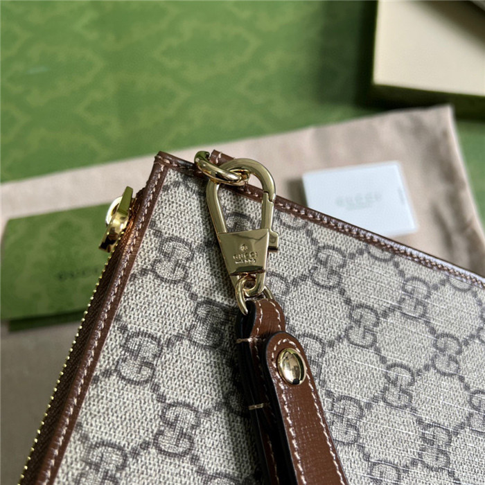 GUCCI 구찌 인터로킹 클러치 672953
