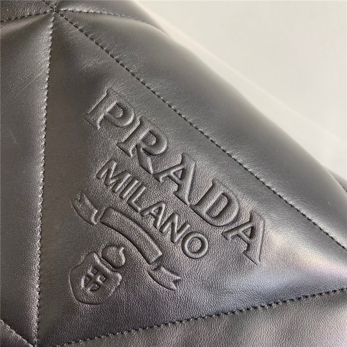 PRADA 프라다 패치워크 트라이앵글 로고 숄더백 1BD306