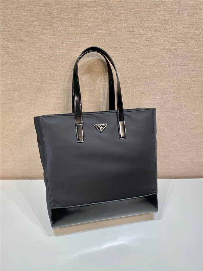 PRADA 프라다 나일론 가죽 토트백 2VG071