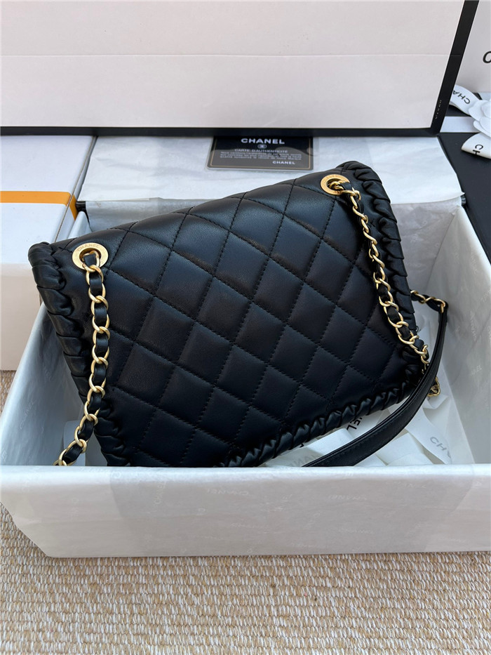 CHANEL 샤넬 플랩백 22CM AS6705