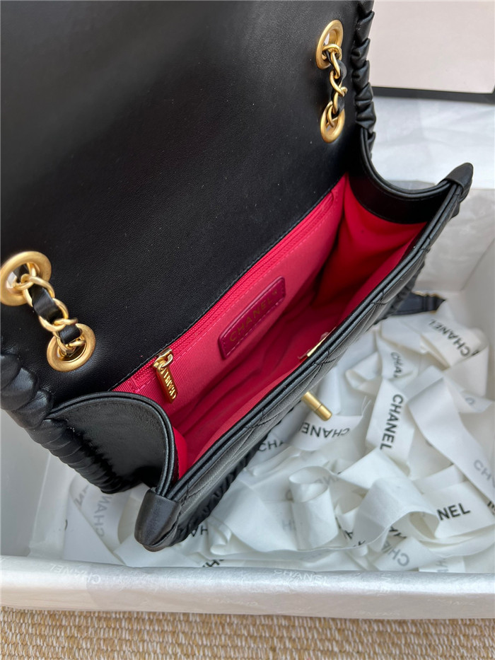 CHANEL 샤넬 플랩백 22CM AS6705