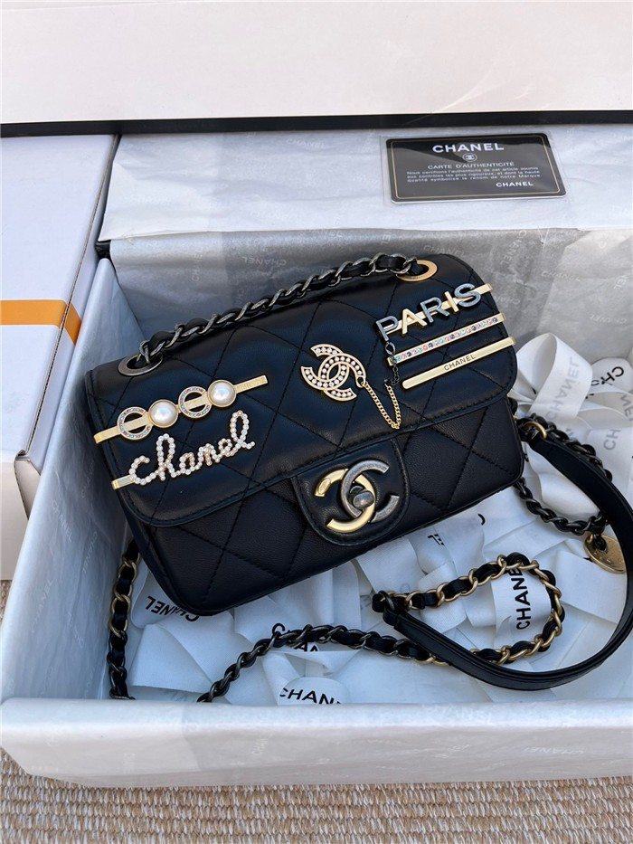 CHANEL 샤넬 램스킨 이미테이션펄 스트라스 스몰 플랩백 AS2978
