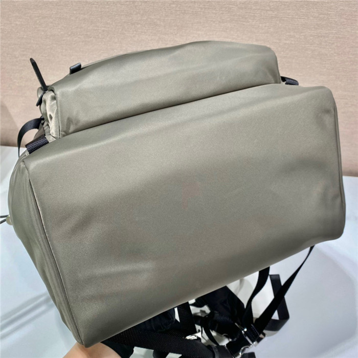 PRADA 프라다 백팩 2VZ090