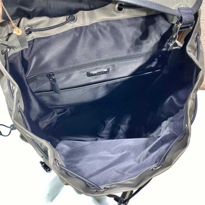 PRADA 프라다 백팩 2VZ090