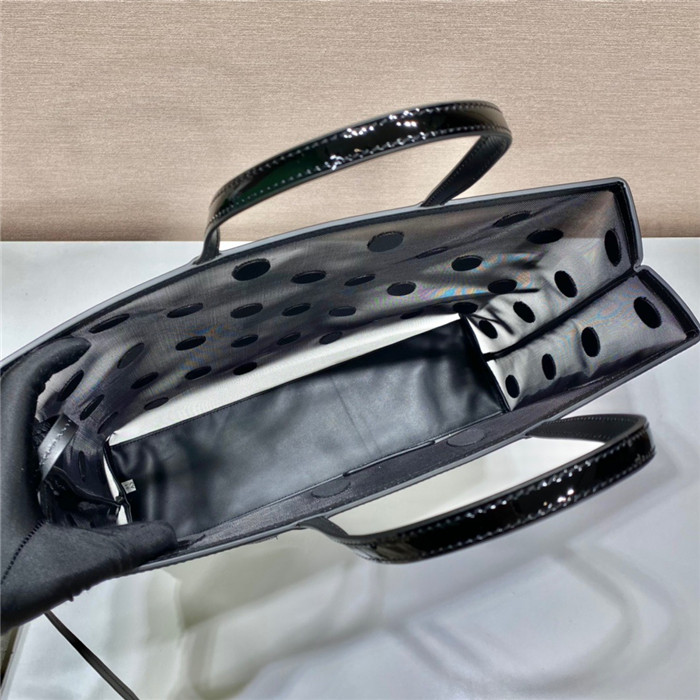 PRADA 프라다 폴카 도트 메쉬 쇼퍼백 1BG416