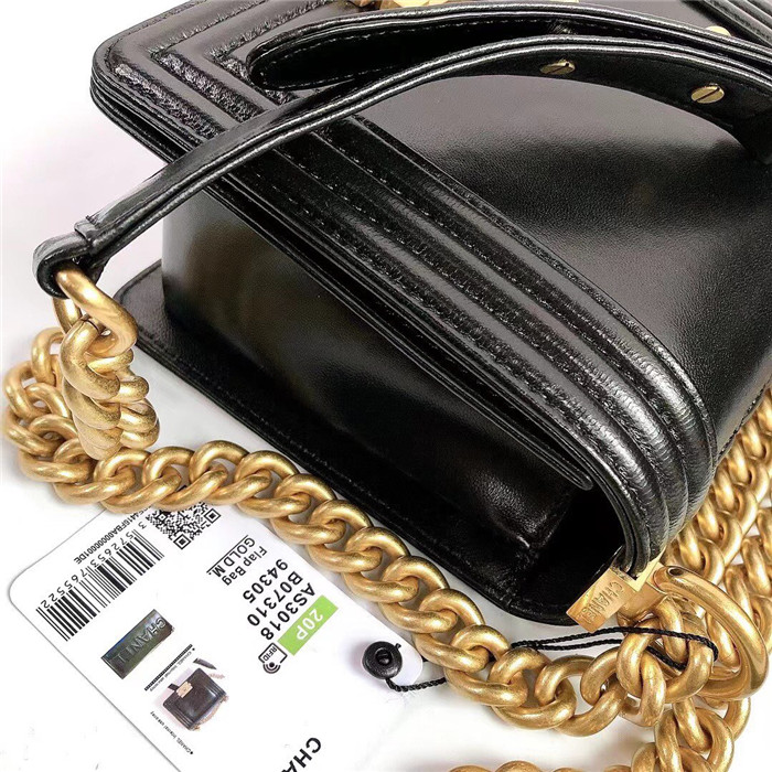 CHANEL 샤넬 크루즈 보이 미니백 AS3018