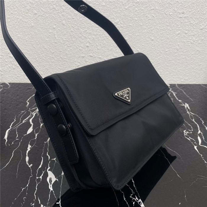 PRADA  프라다 스몰 패딩 리나일론 숄더백 1BD313