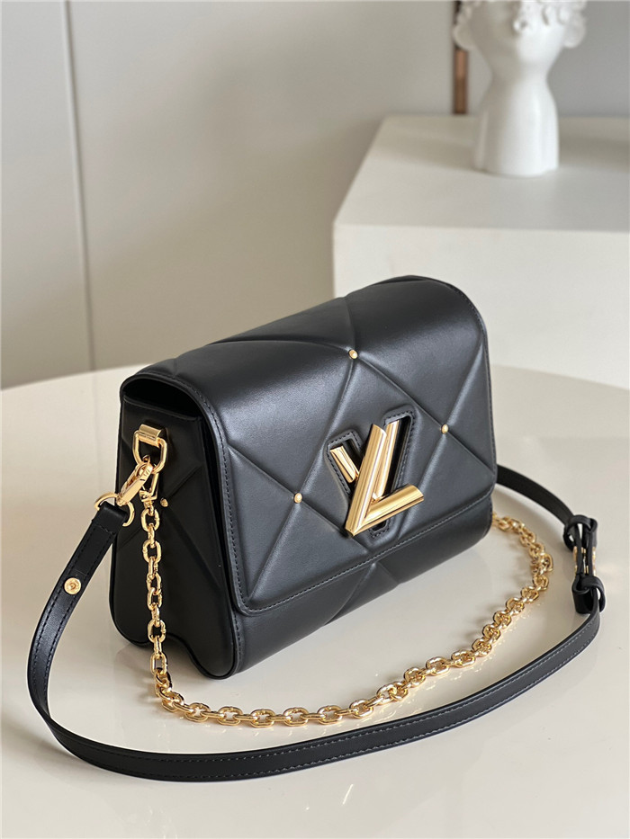 LOUIS VUITTON 루이비통 퀼팅 스터드 트위스트 PM M59029