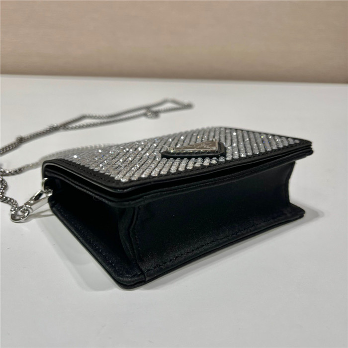 PRADA 프라다 로고 크리스탈 1MR024