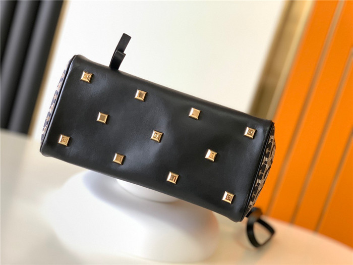 FERRAGAMO 페레가모 토트&숄더백 F21308