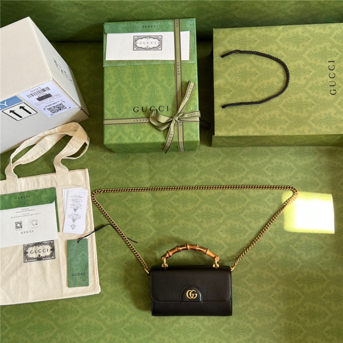 GUCCI  구찌 다이애나 스몰 숄더백 675794