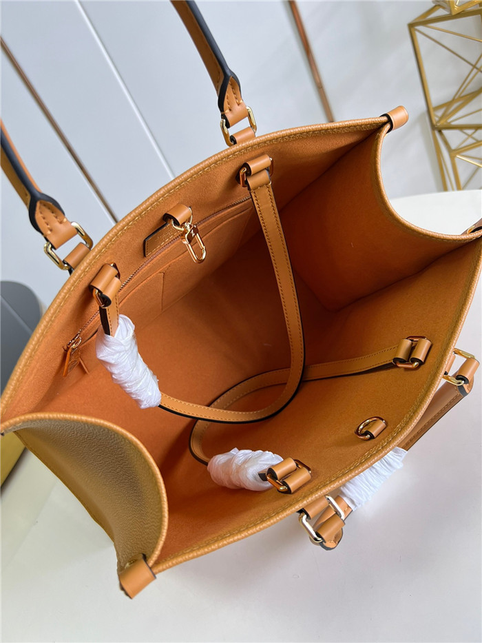 LOUIS VUITTON  루이비통 말타쥬 스티칭 온더고 MM M46015