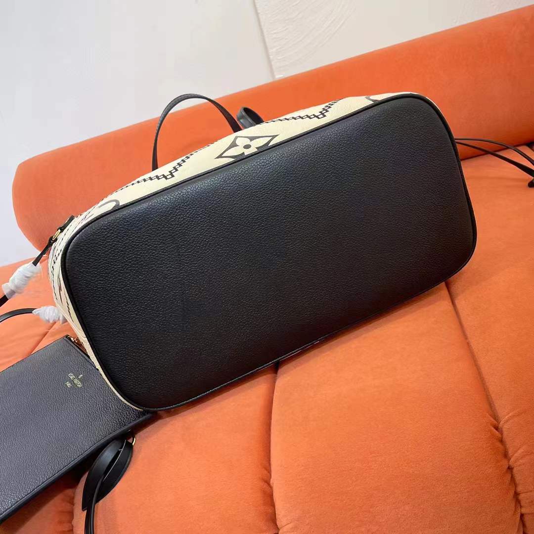 LOUIS VUITTON  루이비통 모노그램 앙프렝뜨 네버풀 MM M46040