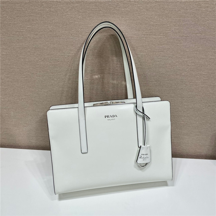 PRADA 프라다 리에디션 1BA350