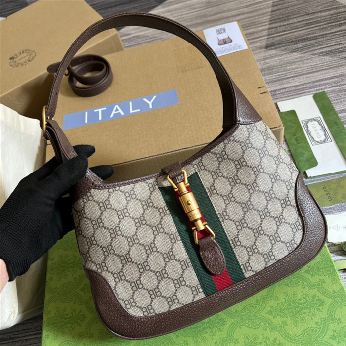 GUCCI 구찌 해커 스몰 재키 호보백 68011