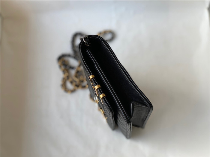 Chanel  샤넬 WOC 19CM 크로스백 C1050