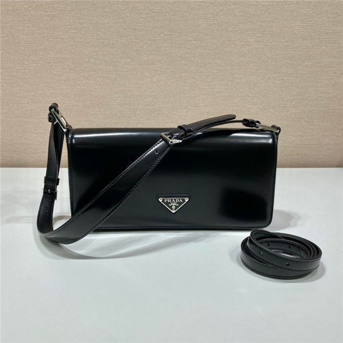  PRADA 프라다 브러시드 팜므백 1BD323