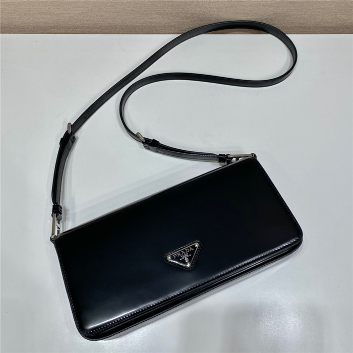  PRADA 프라다 브러시드 팜므백 1BD323