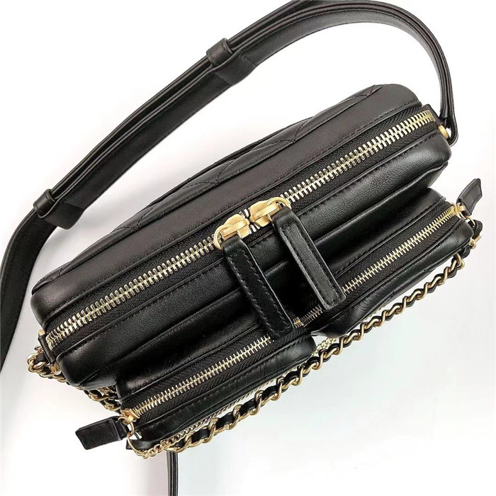 Chanel 샤넬 스몰 카메라백 AS28499