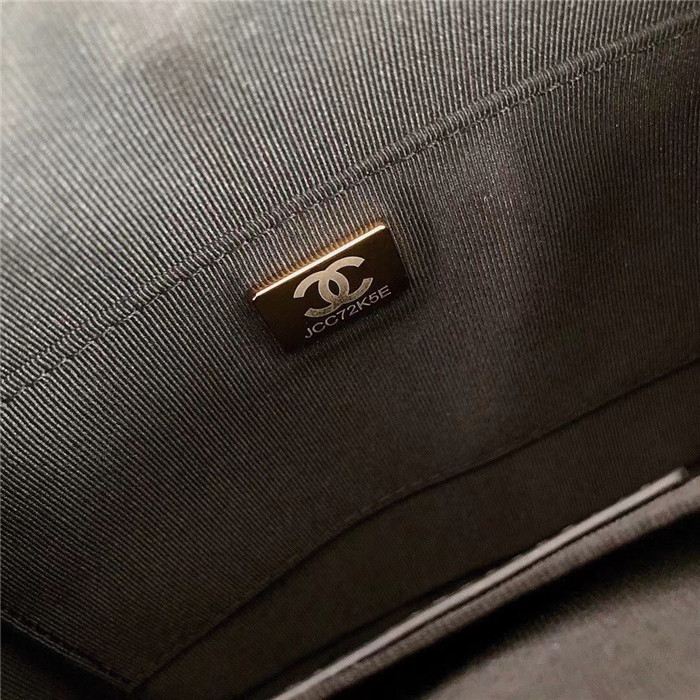 Chanel 샤넬 스몰 카메라백 AS28499