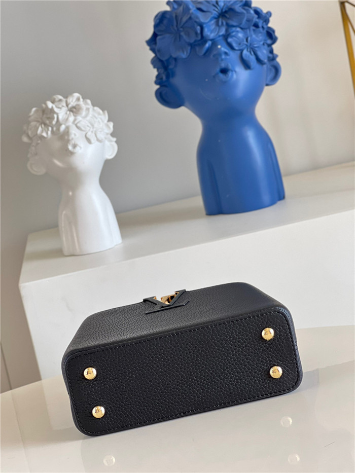 LOUIS VUITTON 루이비통 카푸신 스몰 M48865