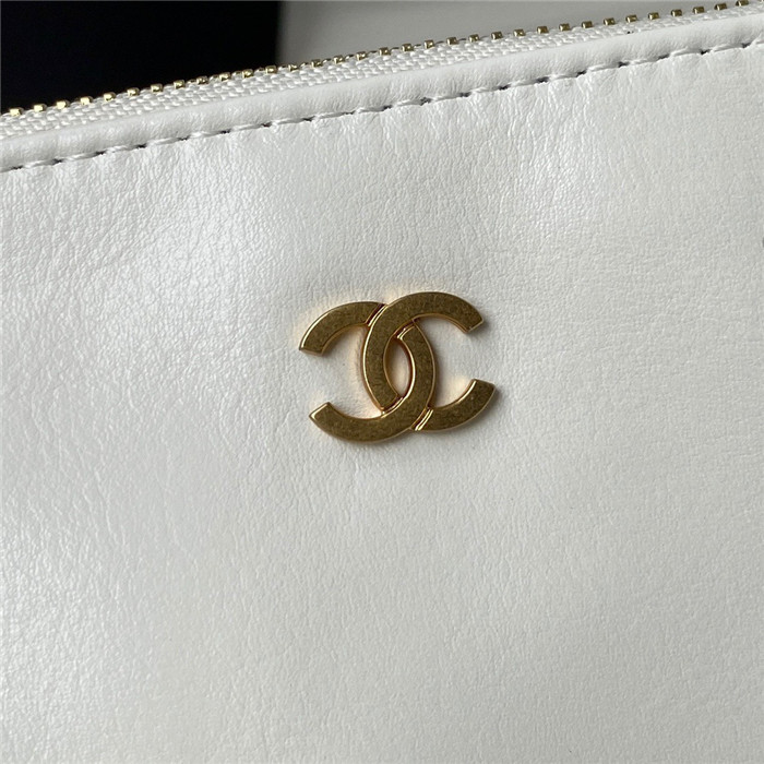  CHANEL 샤넬 샤이니 카프스킨 골드메탈 핸드백 AS3261