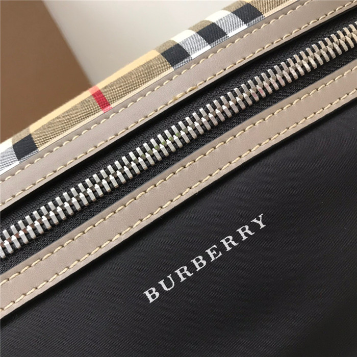 BURBERRY 버버리 힙색 B41100
